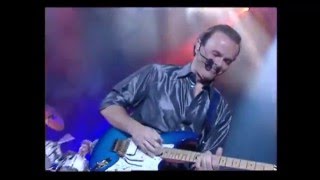 Video voorbeeld van "Pooh - Dimmi di sì (Live 1999 - Tour UN POSTO FELICE)"