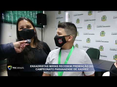 Enxadristas mirins recebem premiação do campeonato paranaense de xadrez