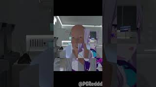 #VTUBER ACCIDENTALLY TURNS OFF THEIR VTUBER | #vrchat  #skit #funny #discordmods #vrchatskit #vrc
