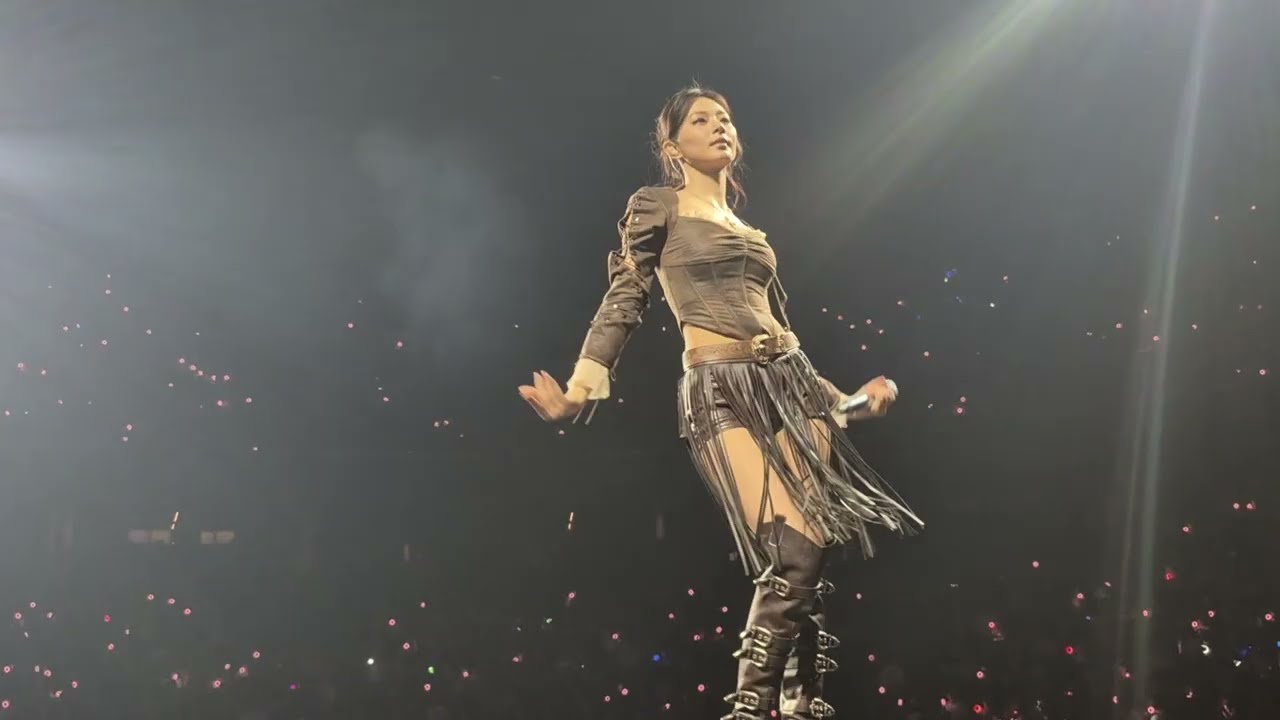 Twice Hamilton 260306 Mars, I Got You & The Feels