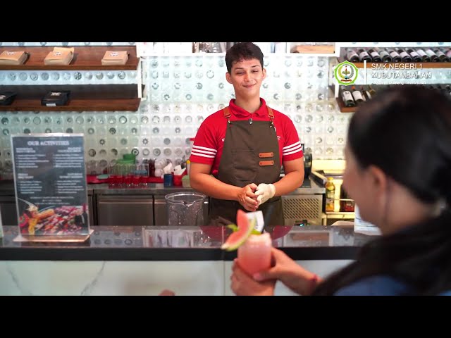 Transformasi Teknologi dalam Operasional Hotel Modern