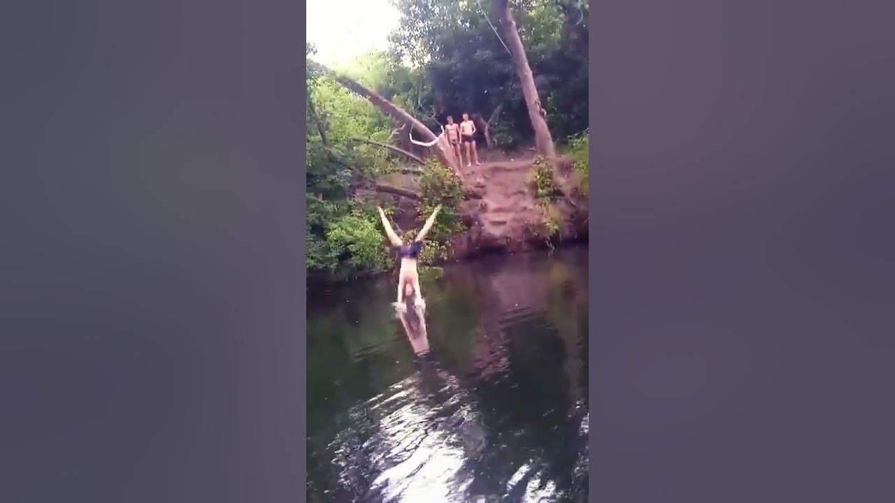 Прыжки с тарзанки в воду