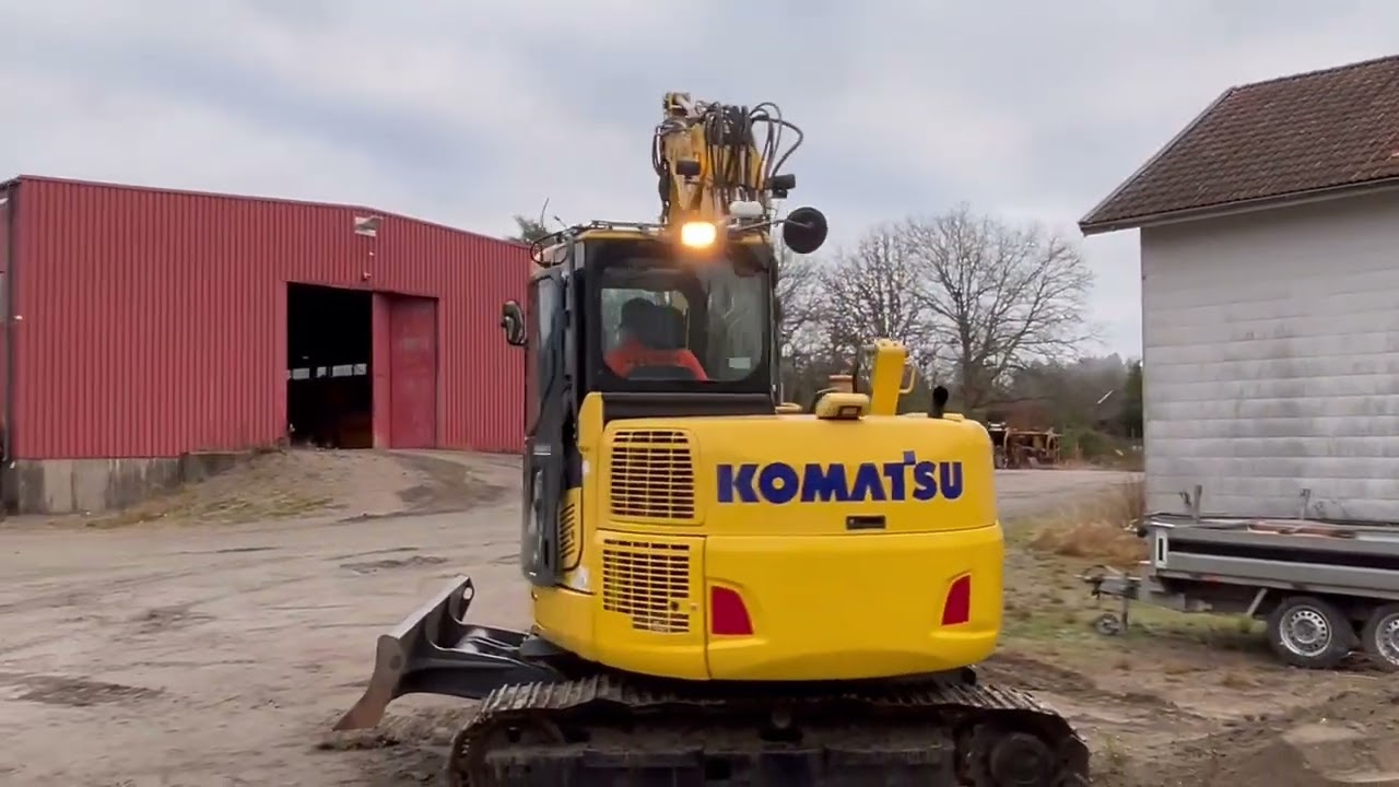 Bandgrävare +Redskap Komatsu PC-88 MR(2,298tim)Knäckbom
