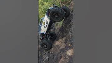 LCG Gspeed Capra 4WS Taking It To The Top @ Mtn. Acha (아차산 락 크롤링) #shorts