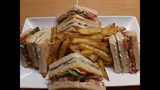 Κλάμπ  σάντουιτς με πατατες [ club sandwich ]
