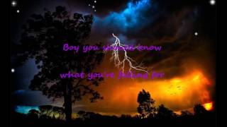 Dark Horse - Katy Perry ft. Juicy J Bass Boosted *Shout out in video*
