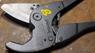 Pittsburgh Auto-Open PVC/PEX Pipe & Tubing Cutter Review