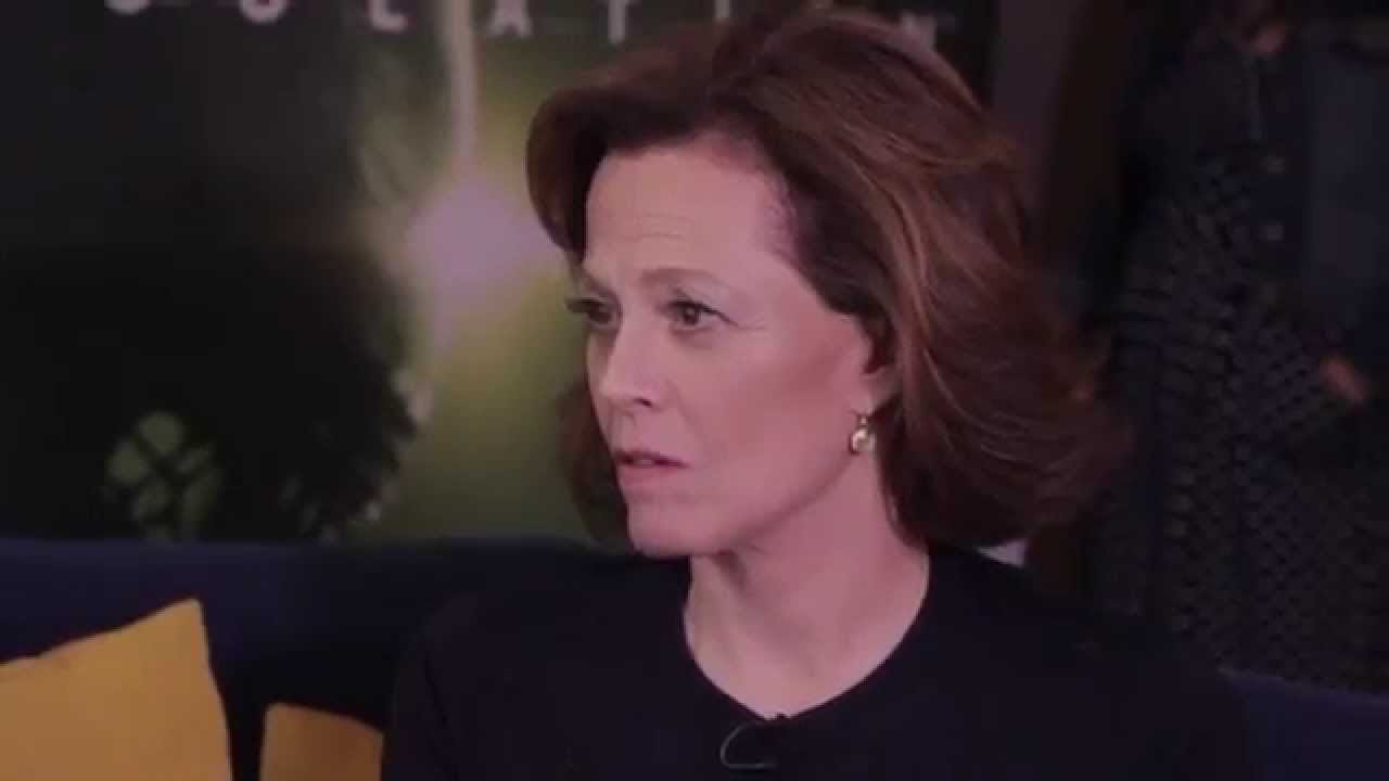 Sigourney Weaver Interview - Alien: Isolation (PS4, PS3, Englisch)
