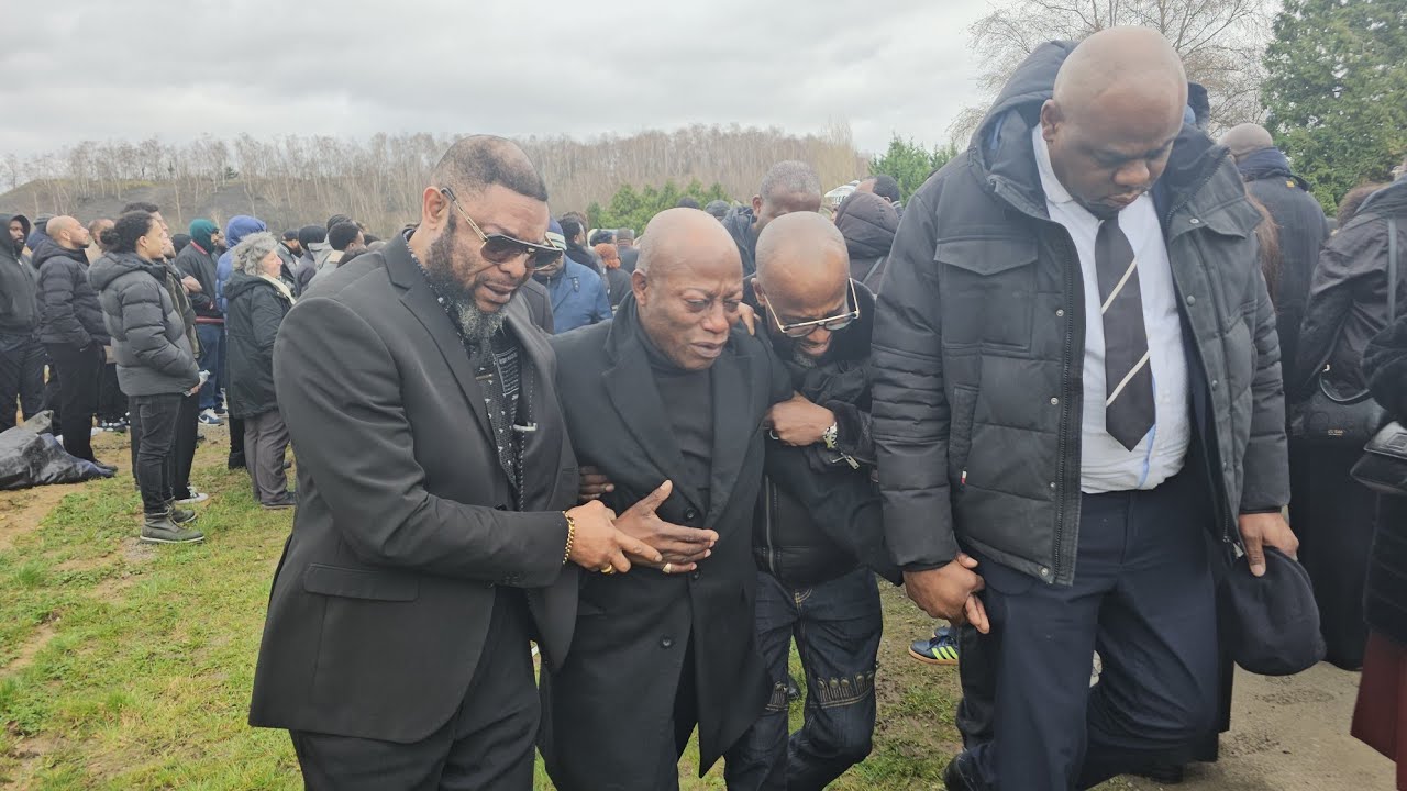 ENTERREMENT DE CLAUDINE LAWU AU CIMETIÈRE DE LA LOUVIERE SON MARI REND DERNIER HOMMAGE À SA FEMME
