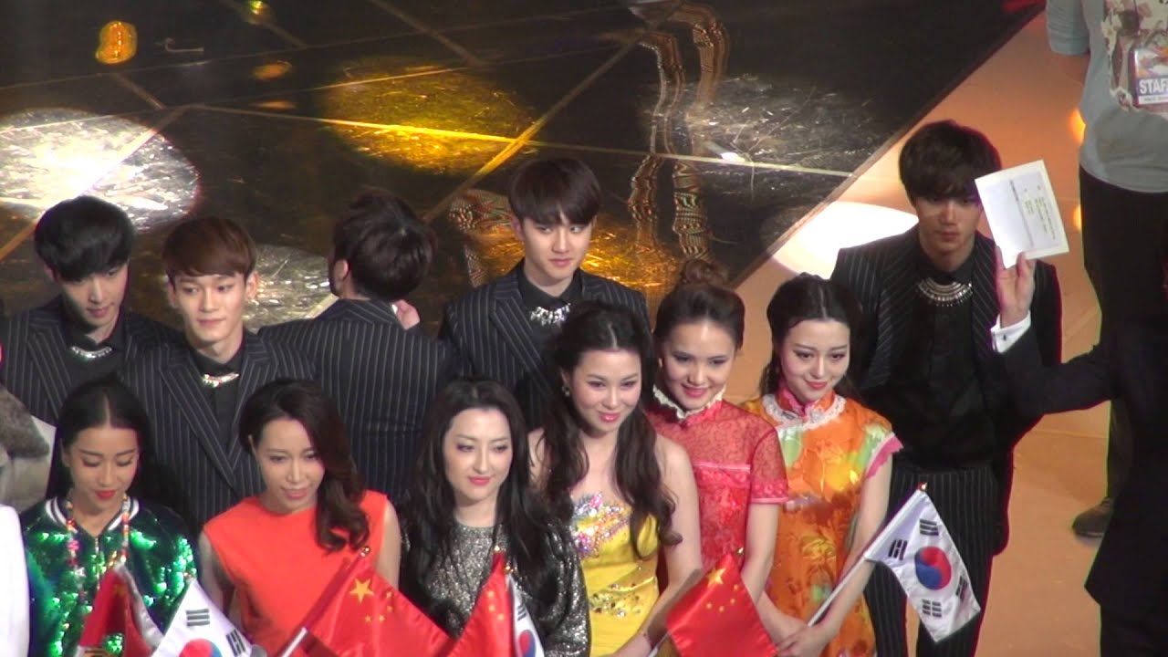 141126 한중가요제 엔딩 EXO (D.O. Focus)