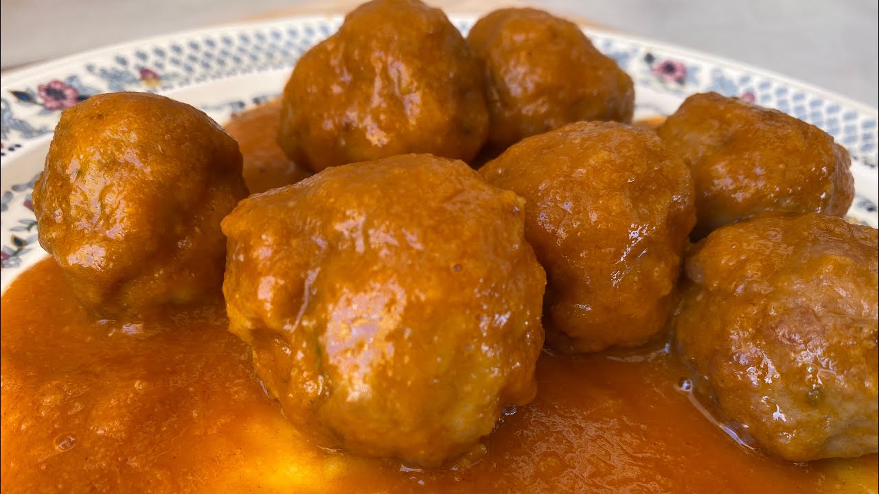 Albóndigas en salsa de tomate