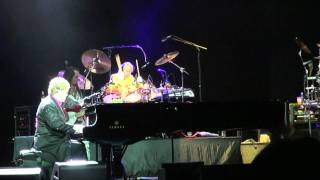 Elton John-Don't Let The Sun Go Down On Me-Live in Moscow,Russia,14\11\2011