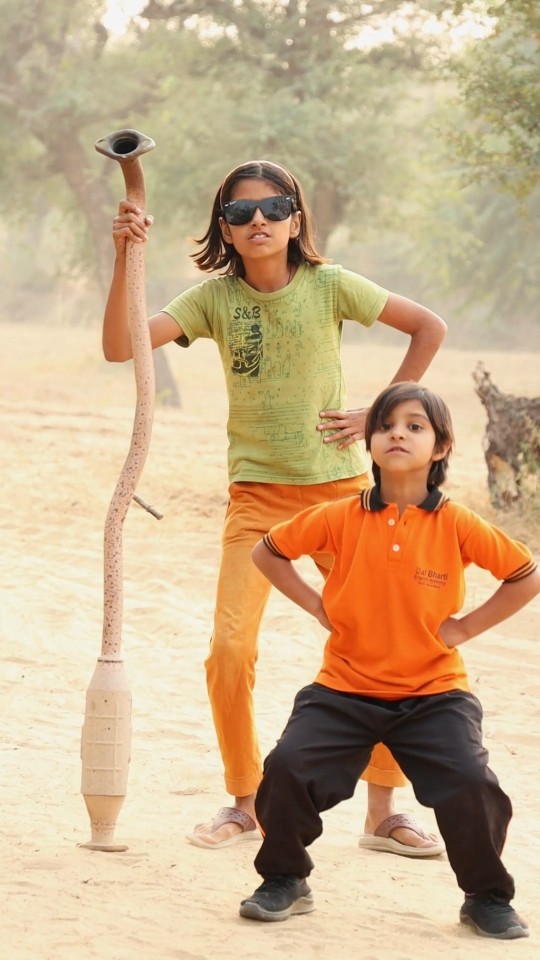 Mansi ko aaj to bacha liya forest people life #shorts #funnyvideo #comedyshorts