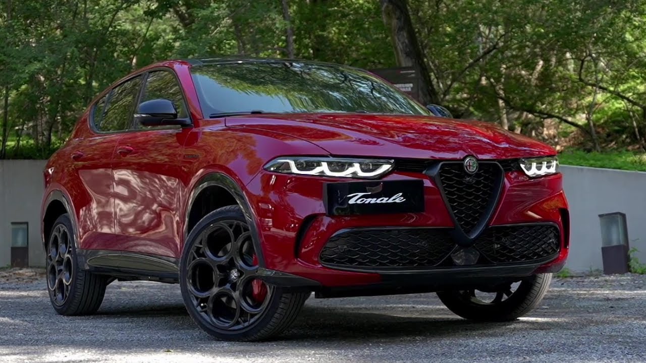 2.0 L Turbocharged Inline Four-Cylinder Engine, 272 HP, New Alfa Romeo ...