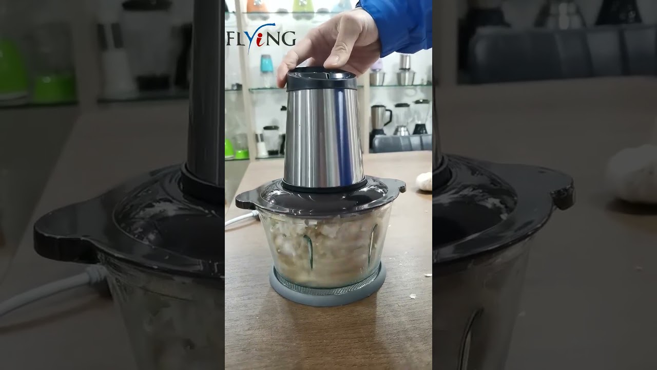 Super strong garlic peeler