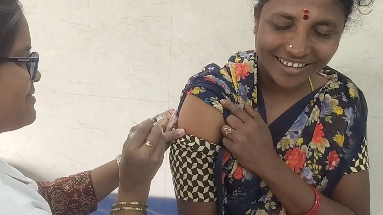 Arm injection videos#trending#medical#patient#hospital#nurse#doctor#deltoid injection 