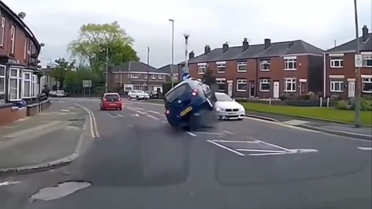 Craziest car crash compilation 2 YouTube