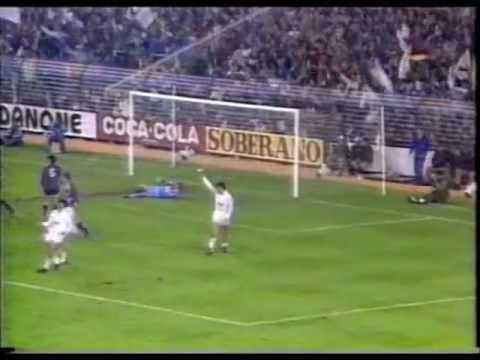 El Real Madrid remonta, de manera Ã©pica, un 3-0 en los octavos de final de la Copa de la UEFA del aÃ±o 1985 ante el conjunto belga del Anderlecht. Victoria eu...