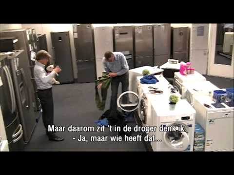 Bananasplit 2013 Aflevering 4 verstoppen in de koelkast na val door ijs S04E04 31-03-2013