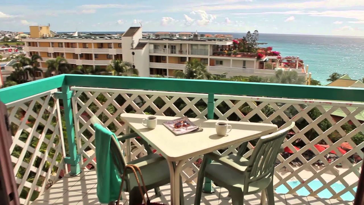 casino maho beach