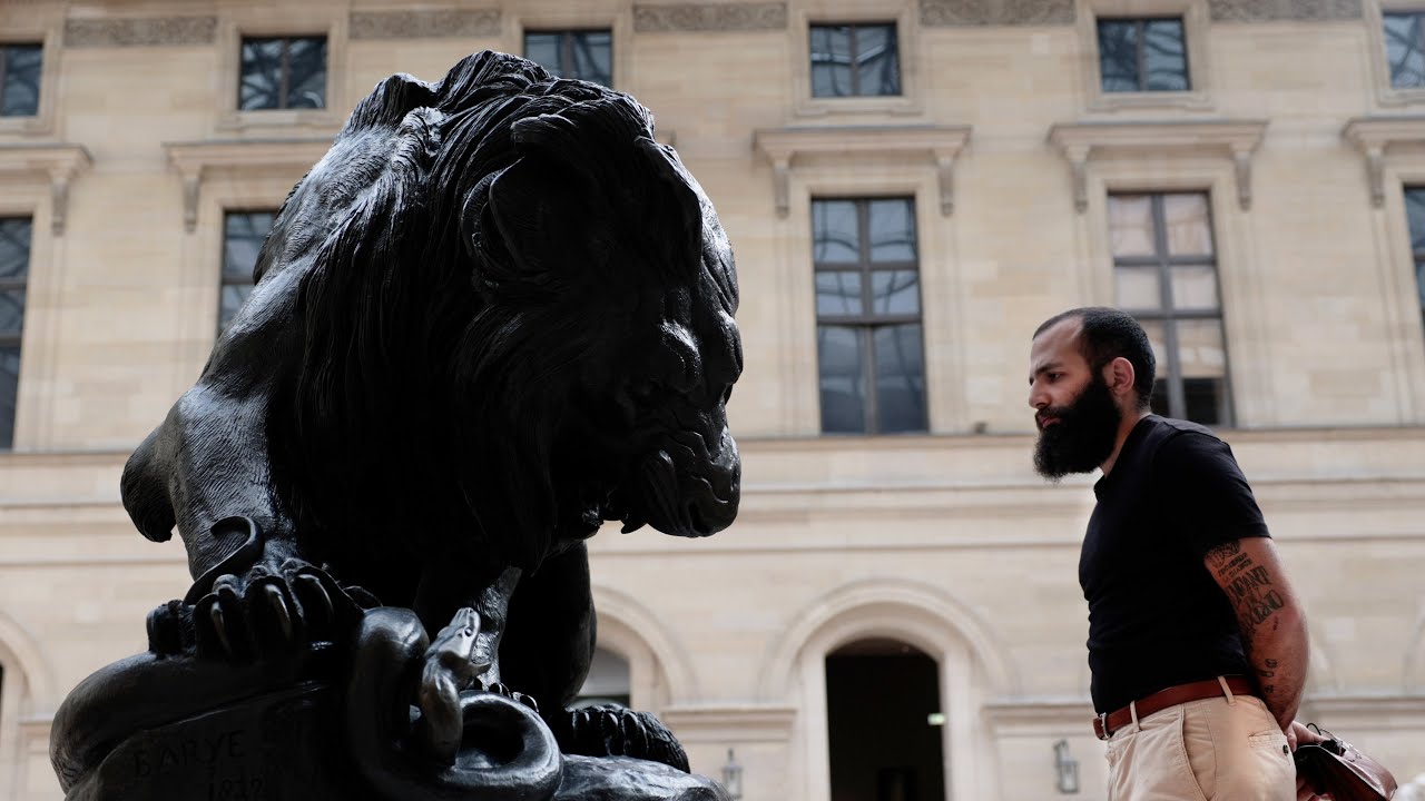 Tu devrais avoir honte.