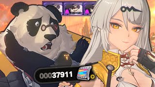 SPENDING IT ALL ON YIXUAN (but mostly the panda)