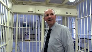 1st Warden allows TUMI in Prison - Hutchinson, KS