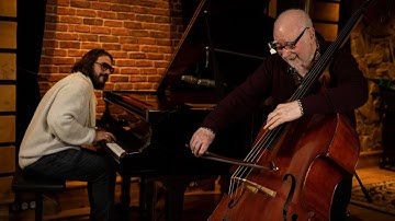 François Rabbath Interview/Performance – Bowing, crab technique, vibrato, composition & more!