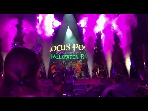 Hocus Pocus 25th Anniversary Spooktacular Party Bash
