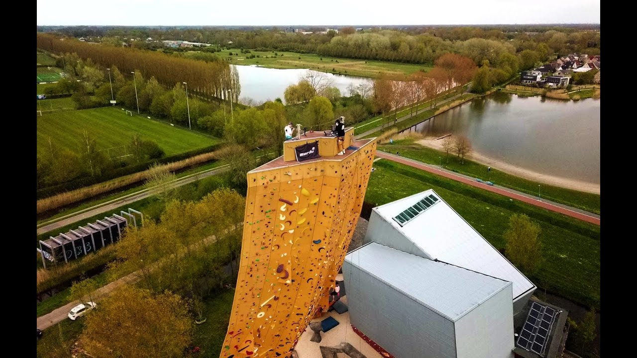 MARTII Playing EXCALIBUR (Largest climbing wall of the
