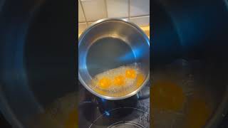 Download Lagu Kwek Kwek 23. August 2025 MP3