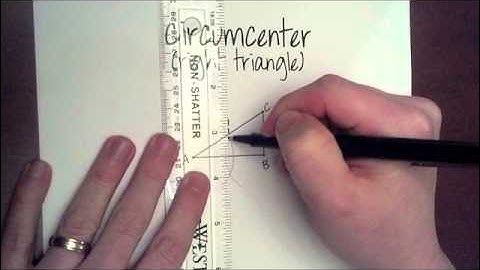 Construction 15 (Circumcenter - Right Triangle).wmv