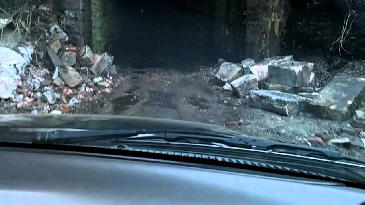 Nemo Bridge: Abandoned Train Tunnel Drivethru 05