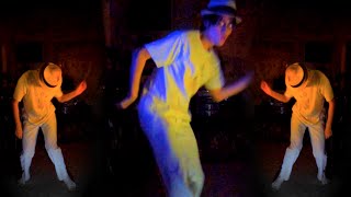 Current Mood: Funky Duck-y! (Vulfpeck)