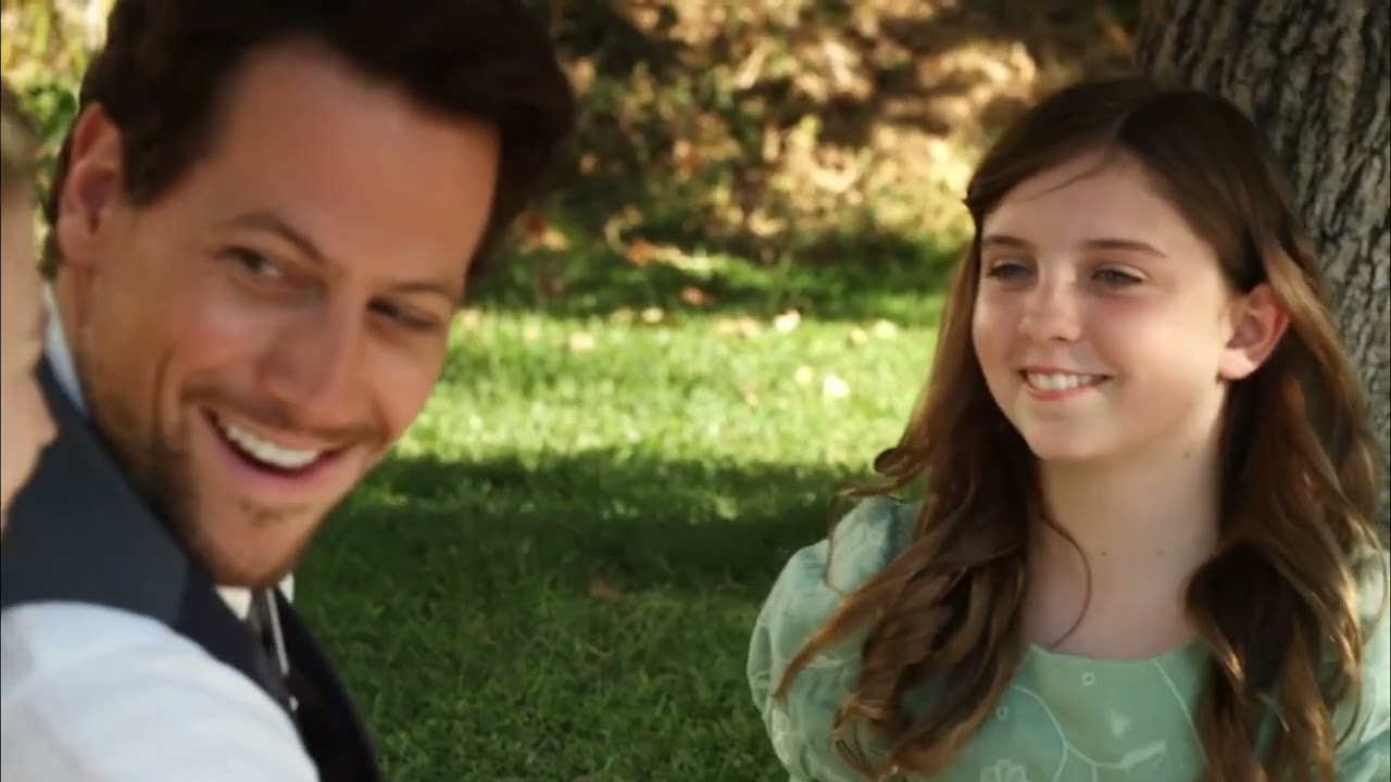 Ioan Gruffudd ~ The secret is love (Buttons)