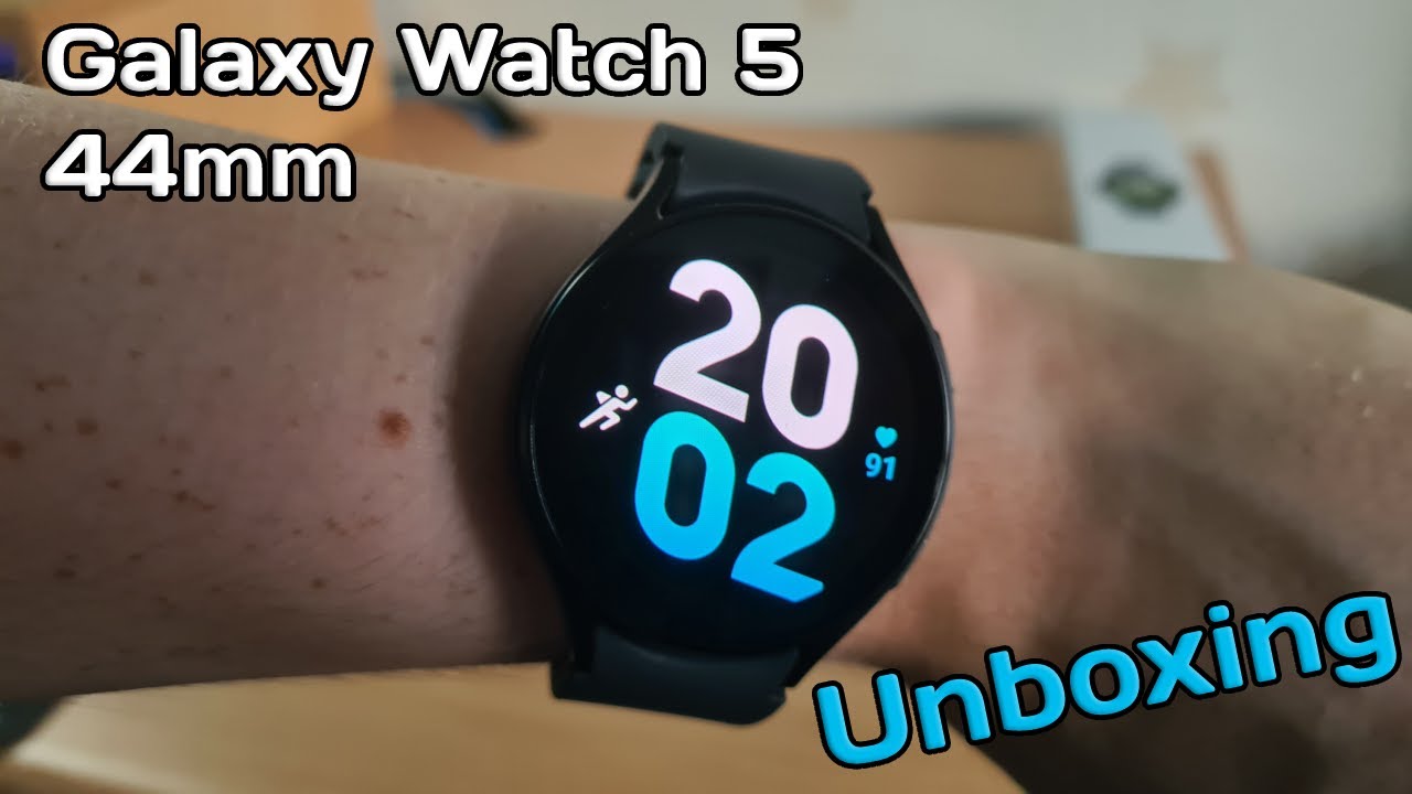Samsung Galaxy Watch 5 Unboxing (44mm Silver) - YouTube