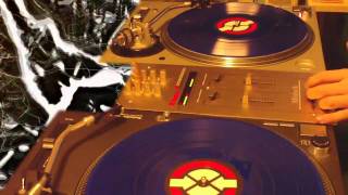 Scratching - Starcraft Terran Phrases - Hit em up 2pac - Milkdrop Visualization -  DJ Crinkles
