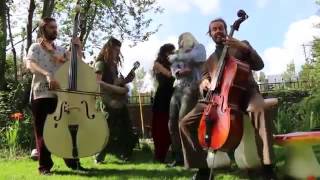 Famous Coketown Rising by Mobius Loop LIVE in Jam's Peace Garden Wealth