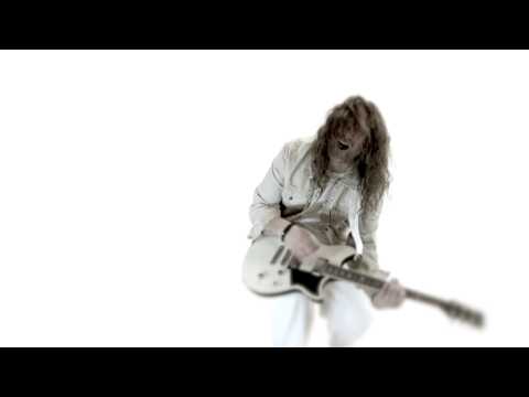 Kristoffer Gildenlöw - 'The Almosts' - Official video