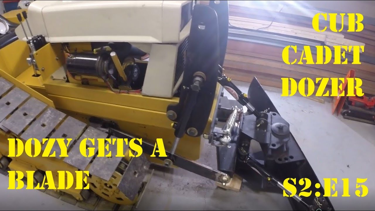 Mini Dozer Build! S2:E15,  Mounting The 6-Way Blade!