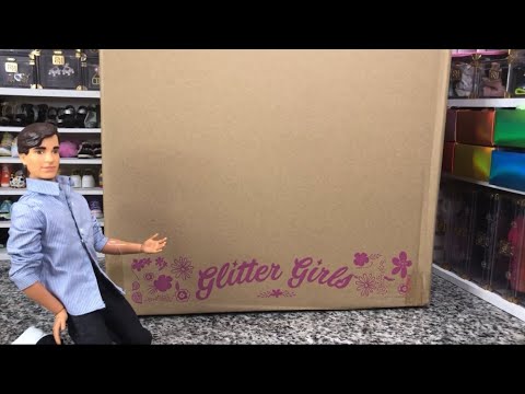 Barbie: Glitter Girls Chrissy & GG Baking Vlog Set Doll Unboxing, Review, &  how it works for Barbie 