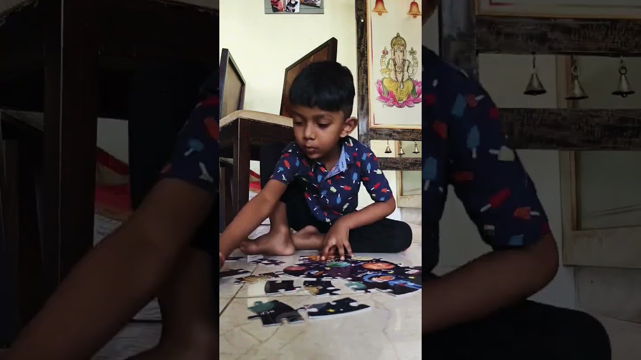 5 year old solving solar system puzzle 🧩👌🏽