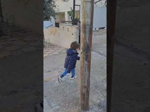 اخي بالجدبه ماعندة يما ارحميني    اكسبلور