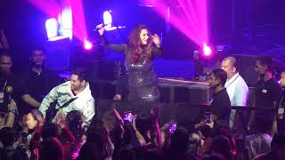 JOHNNY'S GOT THE INSIDE MOVES (Tiffany | 2018 Momentum Live MNL)