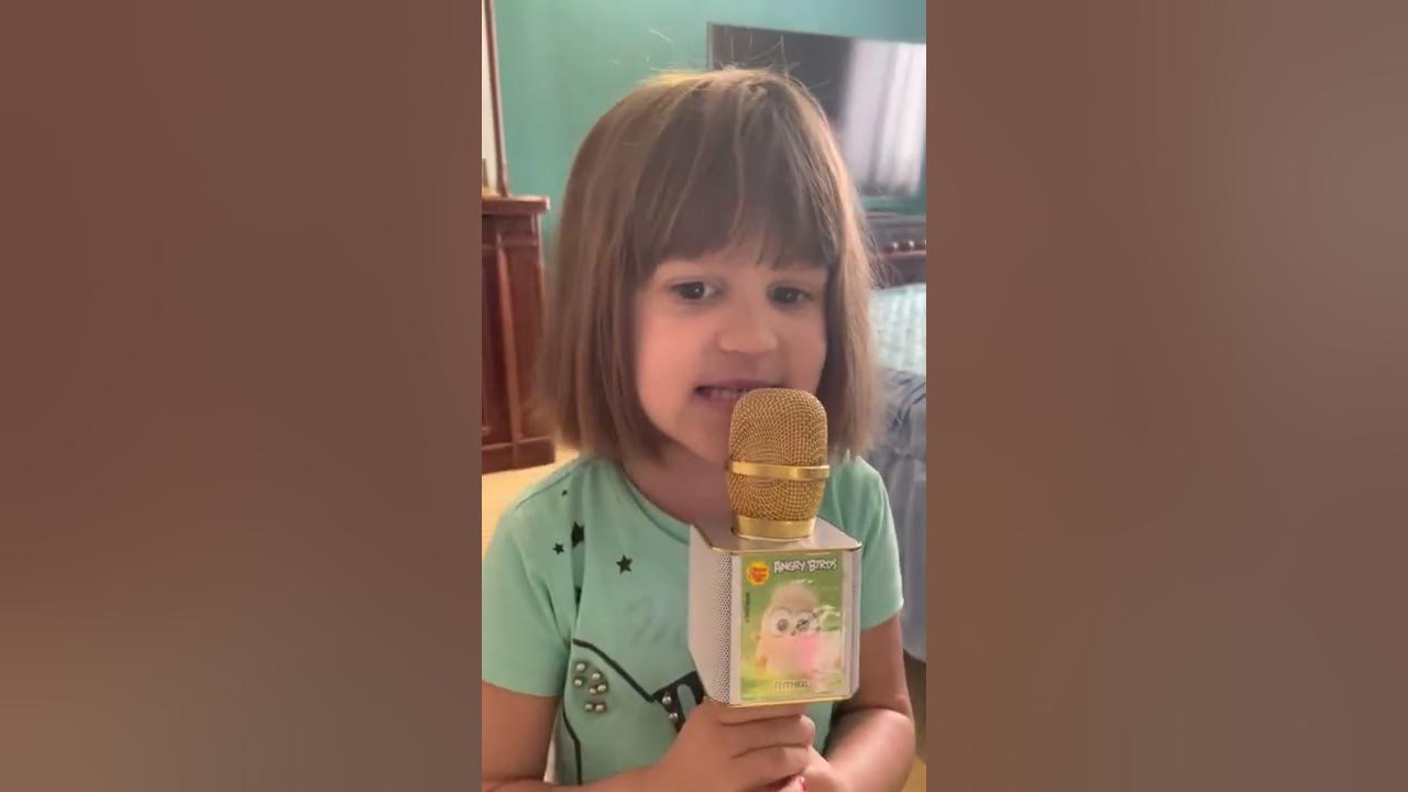 Magic_alice. Тв алиса белая. Алиса поёт. Выглядит алиса. Покушала алиса.