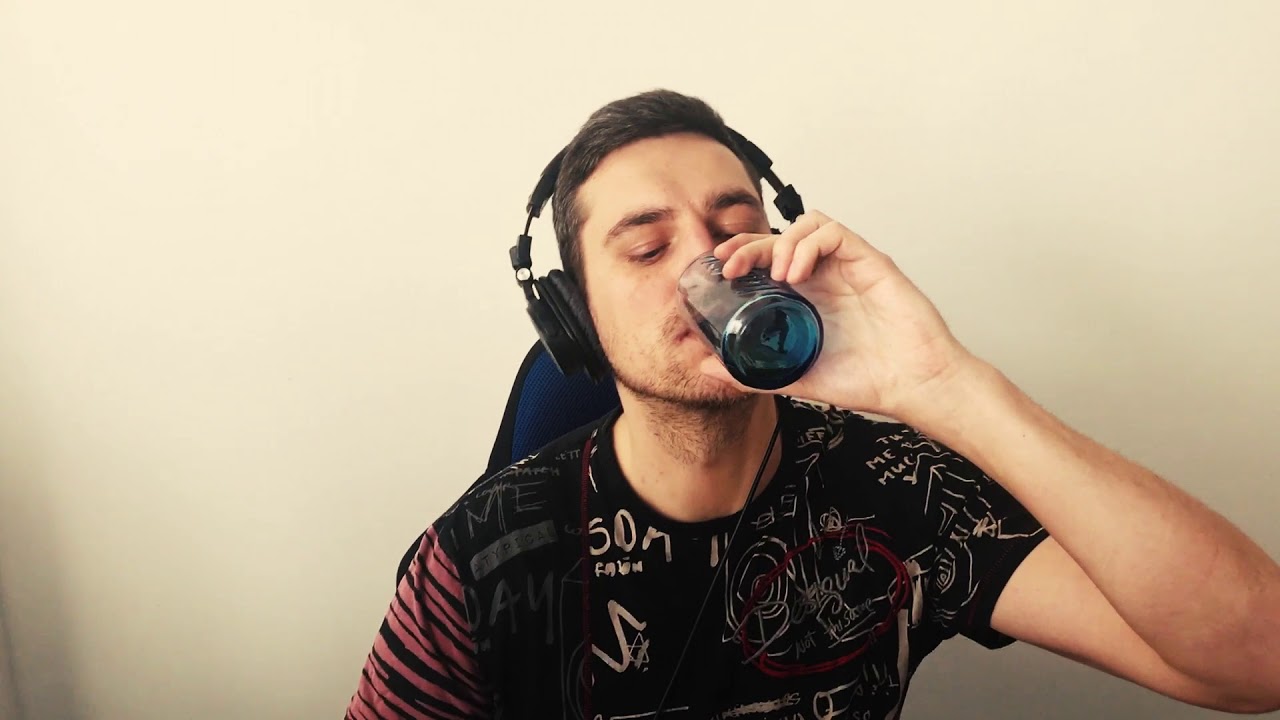 Kto je Mike pochádzajúce z šírvánšáhov západu slnka