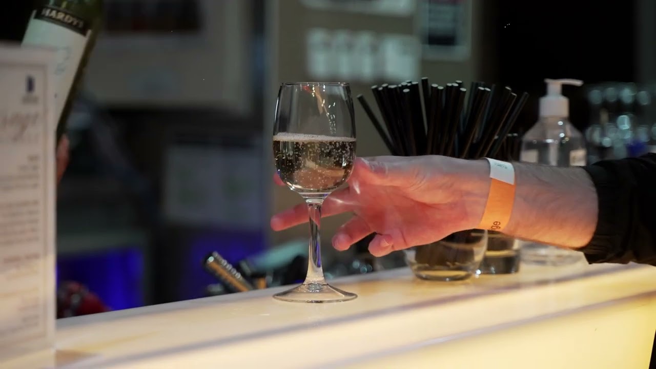 Sydney Harbour Lunch Cruise | Premium Glass Boat Experience