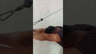 tri caps workout in the gym #sports#short#gym