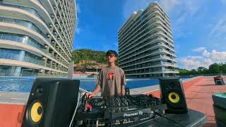 DJ SEAVHEU - MIX TAPE SET AFRO HOUSE SWIMMING POOL DJ SEAVHEU - MIX TAPE SET AFRO HOUSE SWIMMING POOL