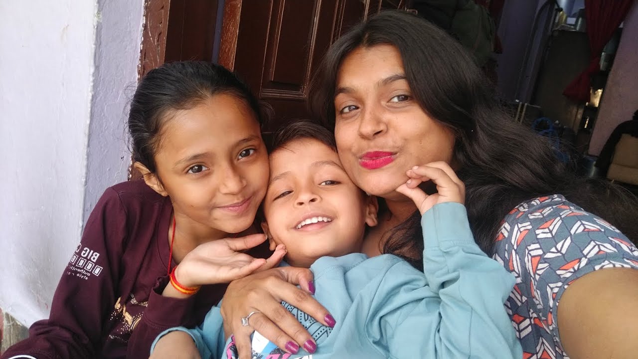 Memories with ansh and amyra 😎.